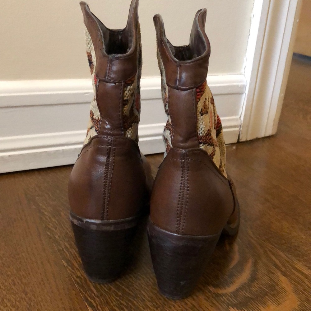 Western Bootie - Picture 4 of 5